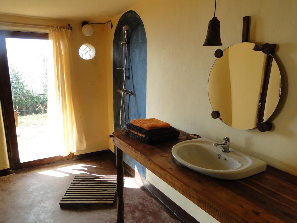 Mambo View Point Villa Ndungu Szoba fotó