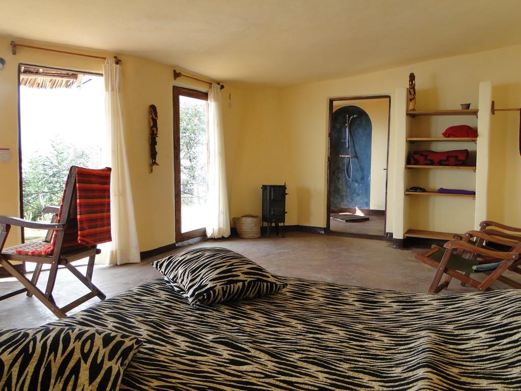 Mambo View Point Villa Ndungu Szoba fotó