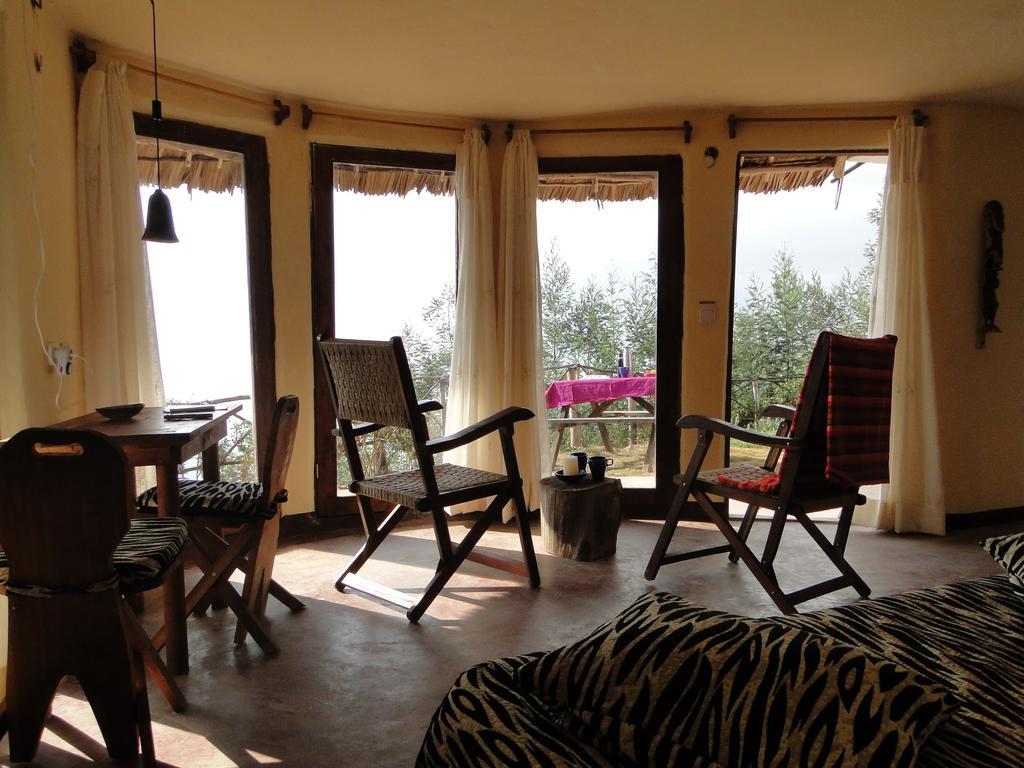 Mambo View Point Villa Ndungu Szoba fotó